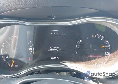 2020 Jeep Grand Cherokee Altitude 4X2 from USA, damaged, VIN 1C4RJEAG3LC246010